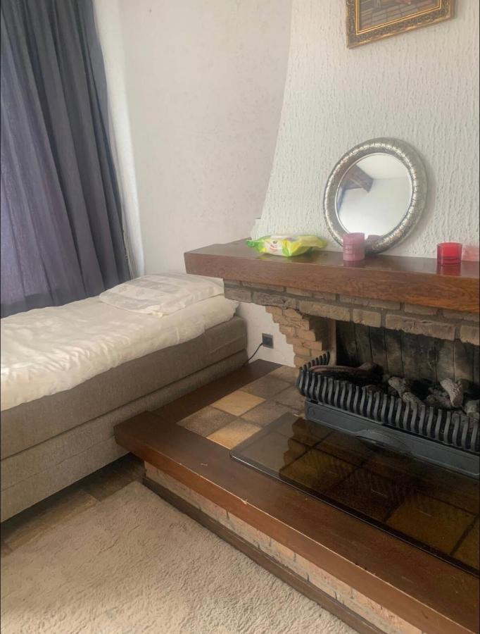 Private Room In The Centre Of Тилбург Экстерьер фото